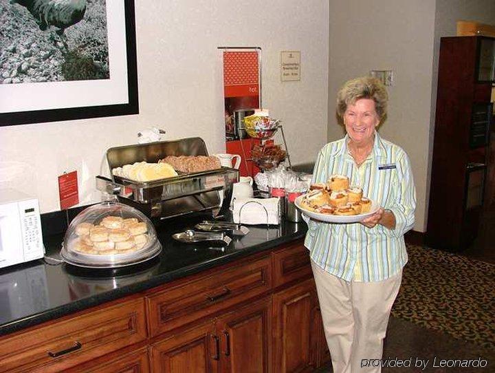 Hampton Inn Conyers Restaurant billede