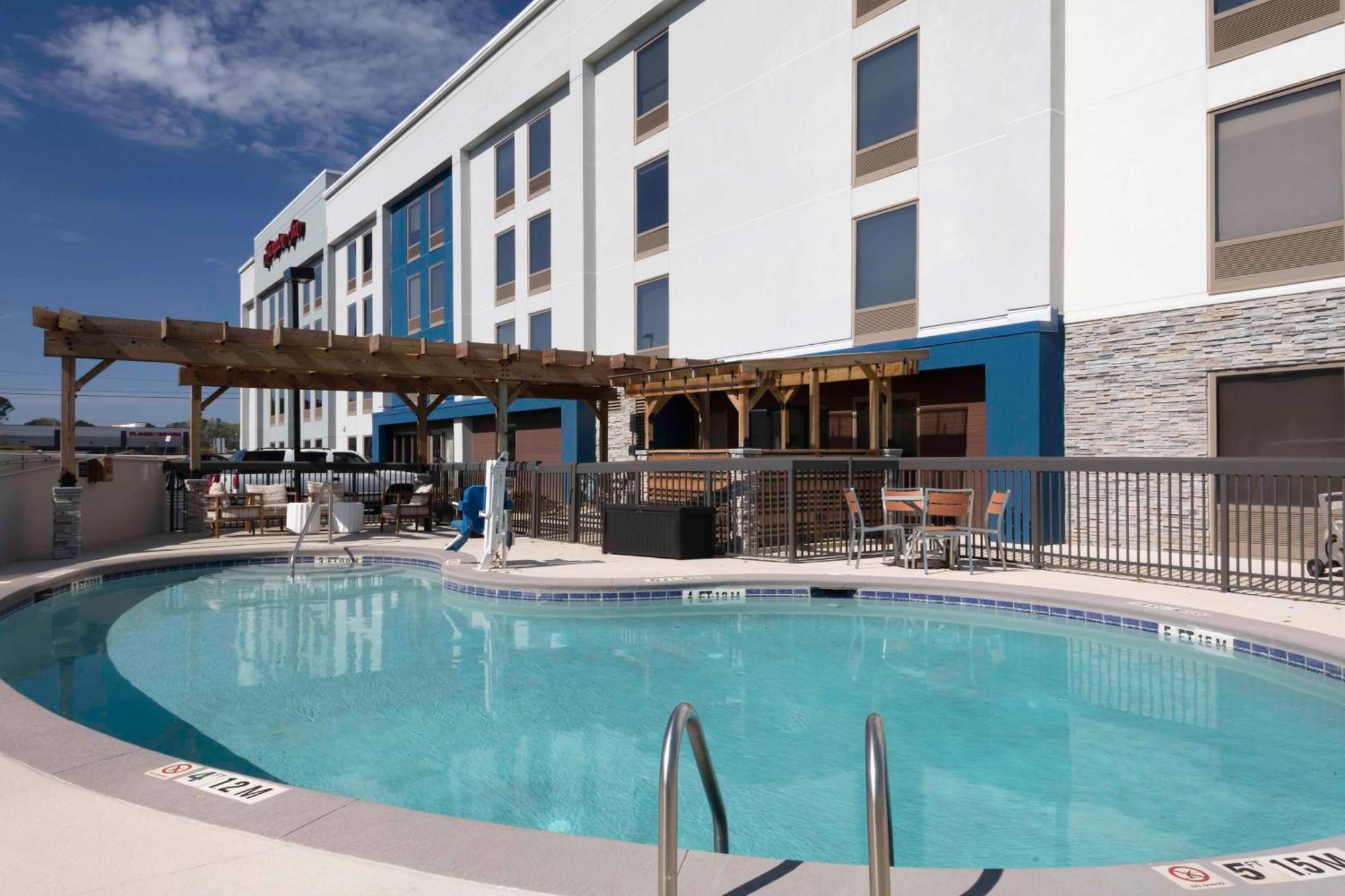Hampton Inn Conyers Eksteriør billede